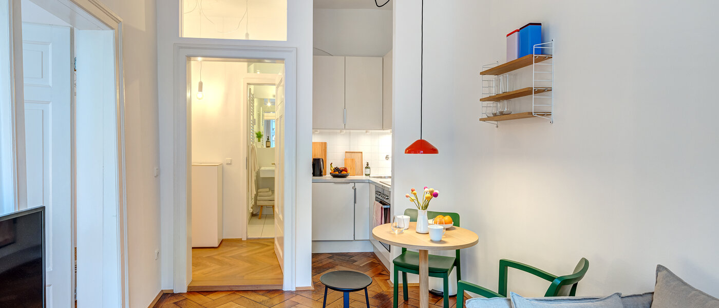 apartment München Dreimühlenviertel 02 living area 13720