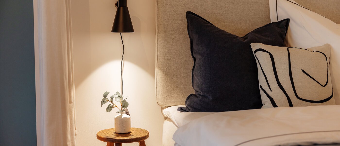 apartment München Arabellapark 03 living area 13725