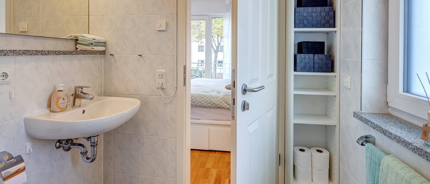 apartment Oberschleißheim 03 bathroom 13735