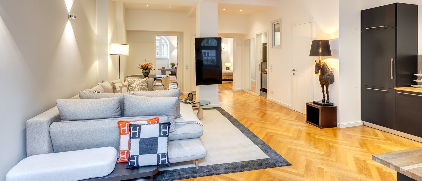 apartment München Schwanthalerhöhe 03 living area 13745