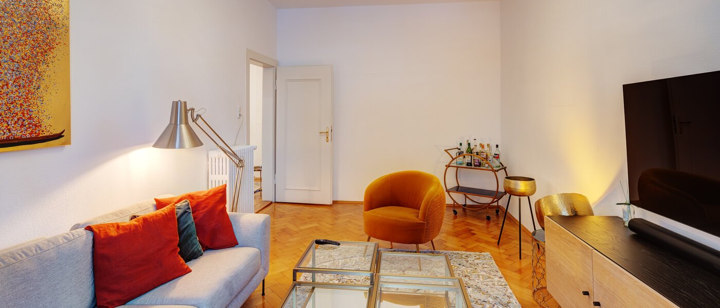 apartment München Maxvorstadt - Rund um den Josephplatz 03 living room 13761