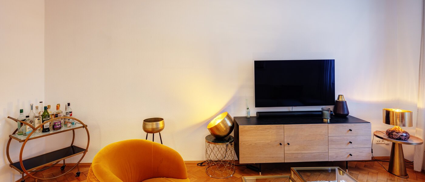 apartment München Maxvorstadt - Rund um den Josephplatz 04 living room 13761