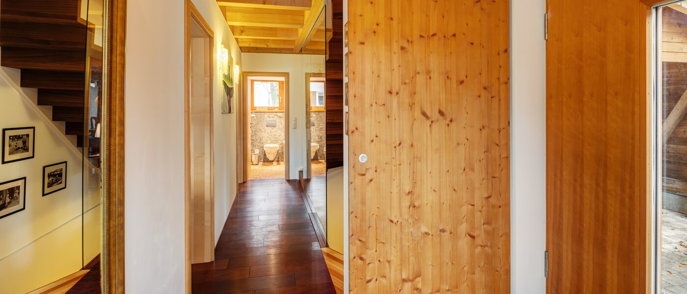 detached house Oberhaching 01 hall 13766