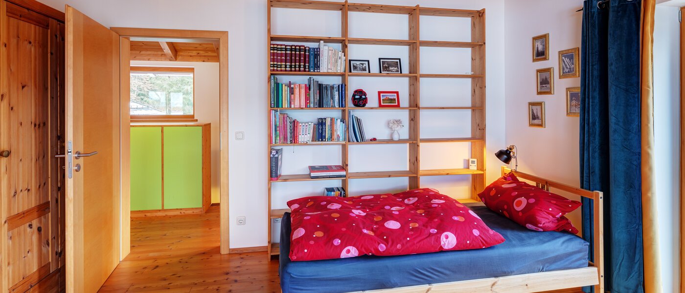 detached house Oberhaching 02 2. bedroom 13766