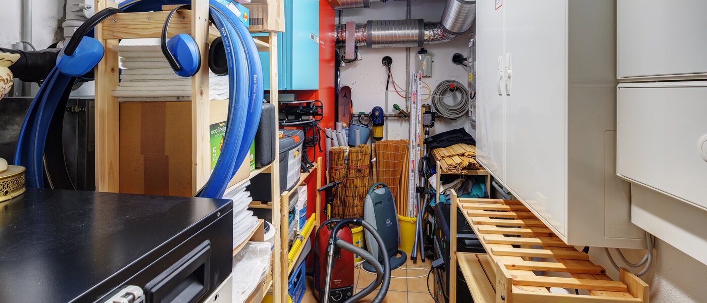 detached house Oberhaching 01 storage room 13766