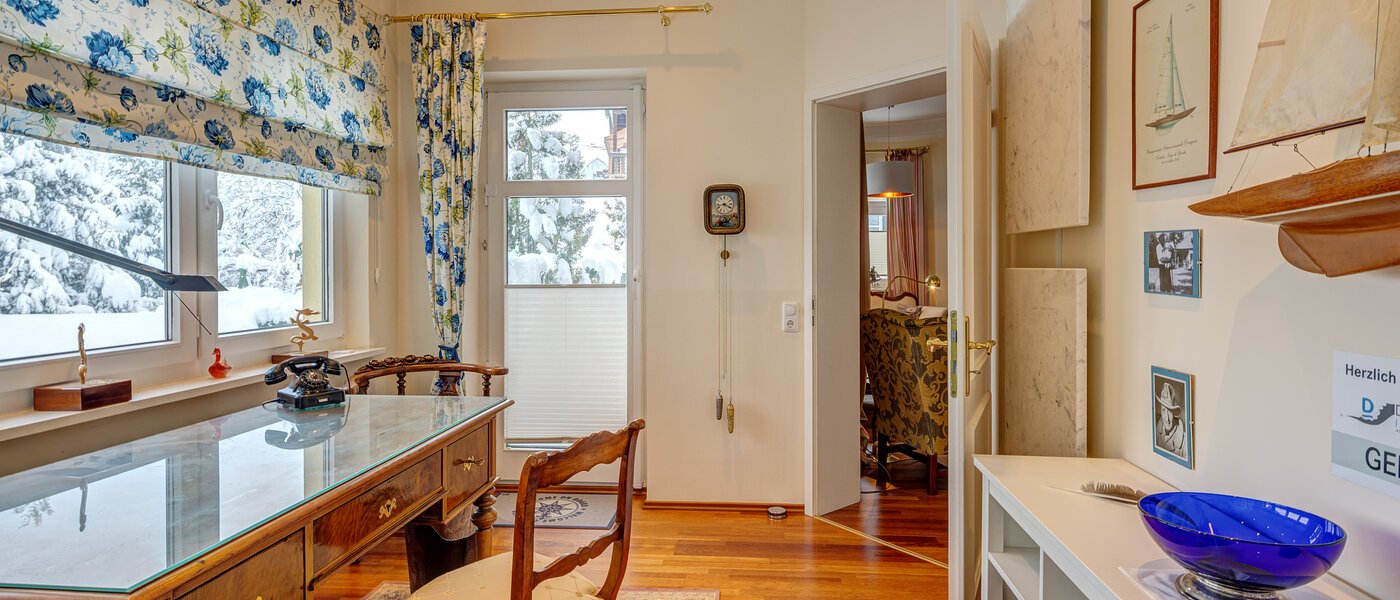 apartment Feldafing 04 office 13767