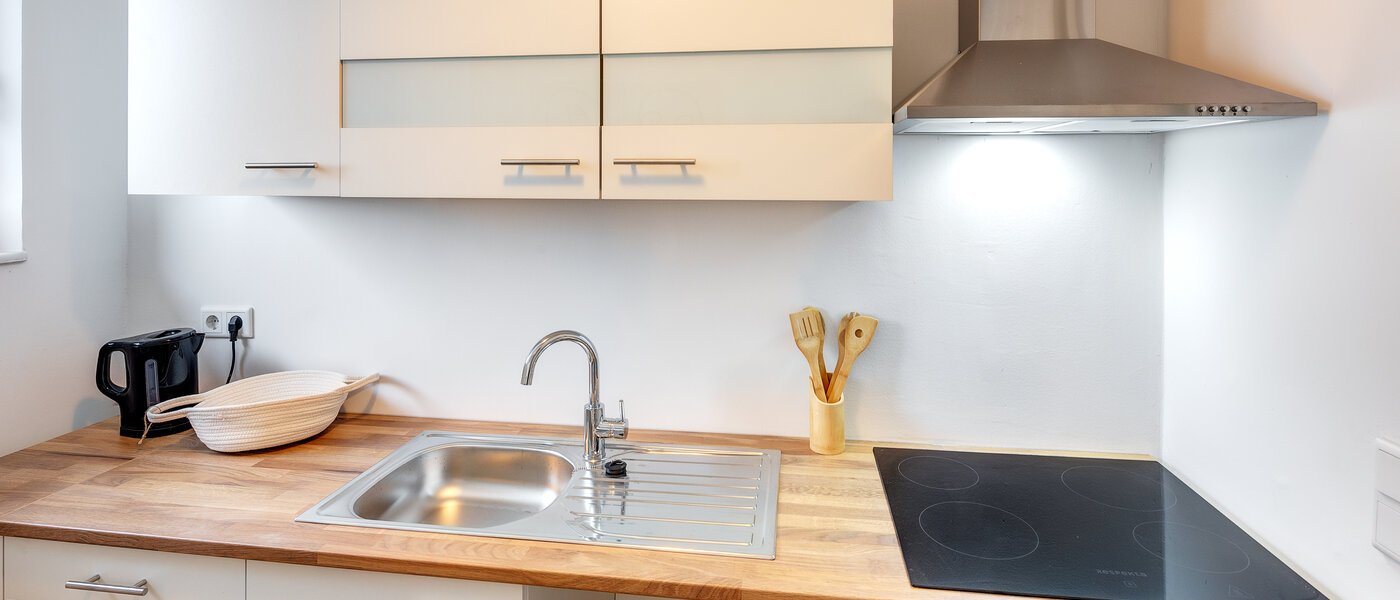 roof terrace apartment München Schwabing-West 02 kitchen 13771