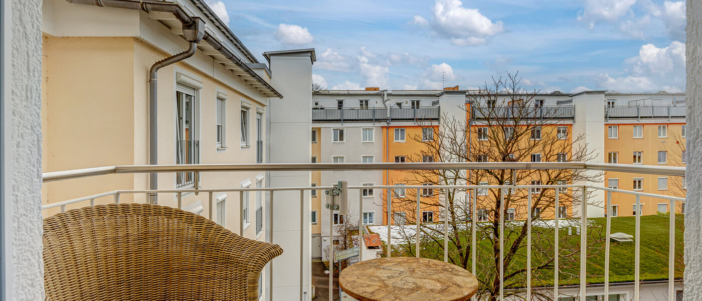 apartment München Schwabing-Nord (zw. Belgrad- & Leopoldstraße) 01 balcony 13778