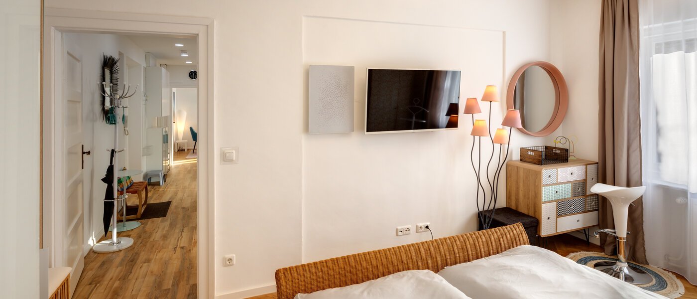 apartment München Schwabing 03 bedroom 13786