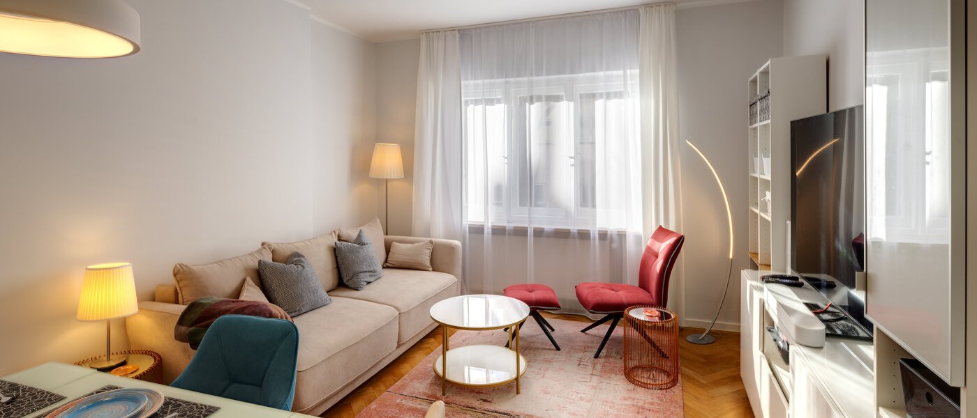 apartment München Schwabing 01 living area 13786