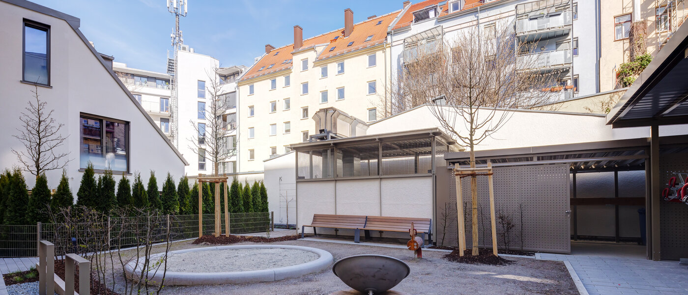 apartment München Lehel 02 inner courtyard  13792