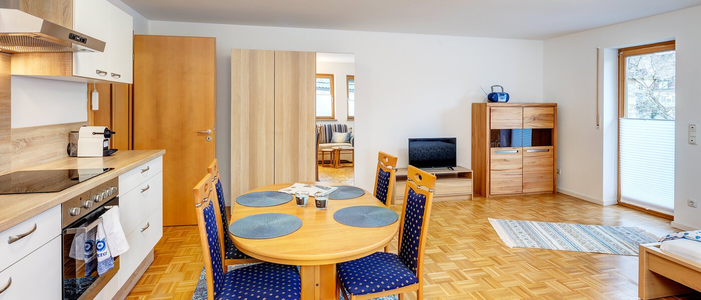 apartment München Sendling-Westpark 03 living area 13796