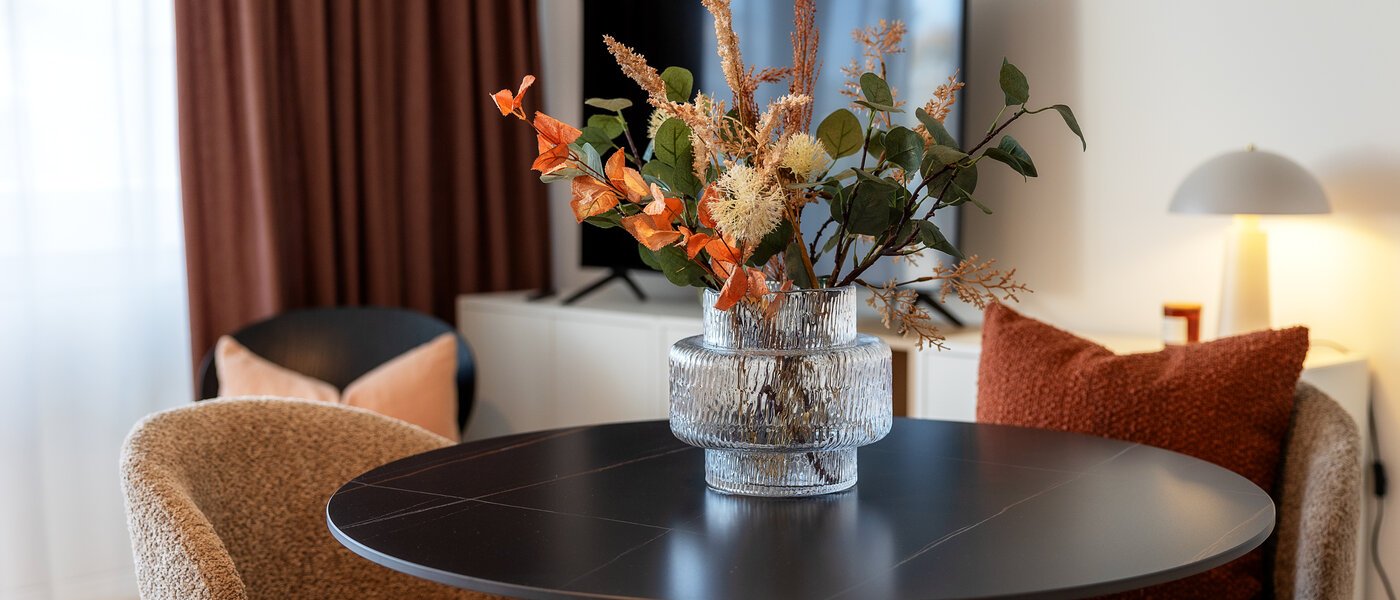 apartment München Neuhausen 04 living area 13806