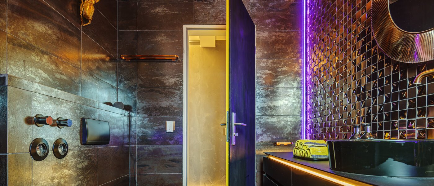 apartment München Schwabing-Nord (zw. Leopoldstraße & Englischen Garten) 04 bathroom 13809