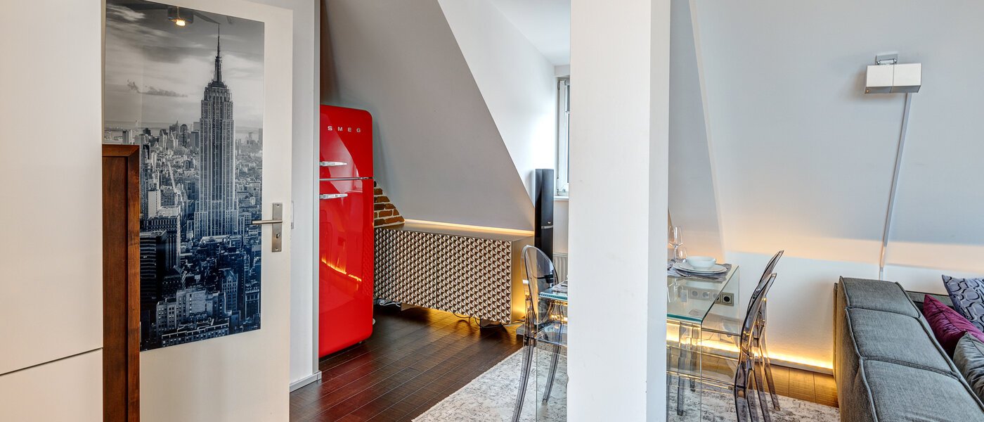 apartment München Schwabing-Nord (zw. Leopoldstraße & Englischen Garten) 04 living area 13809