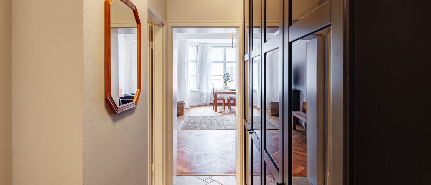 apartment München Ludwigsvorstadt 01 hall 13815