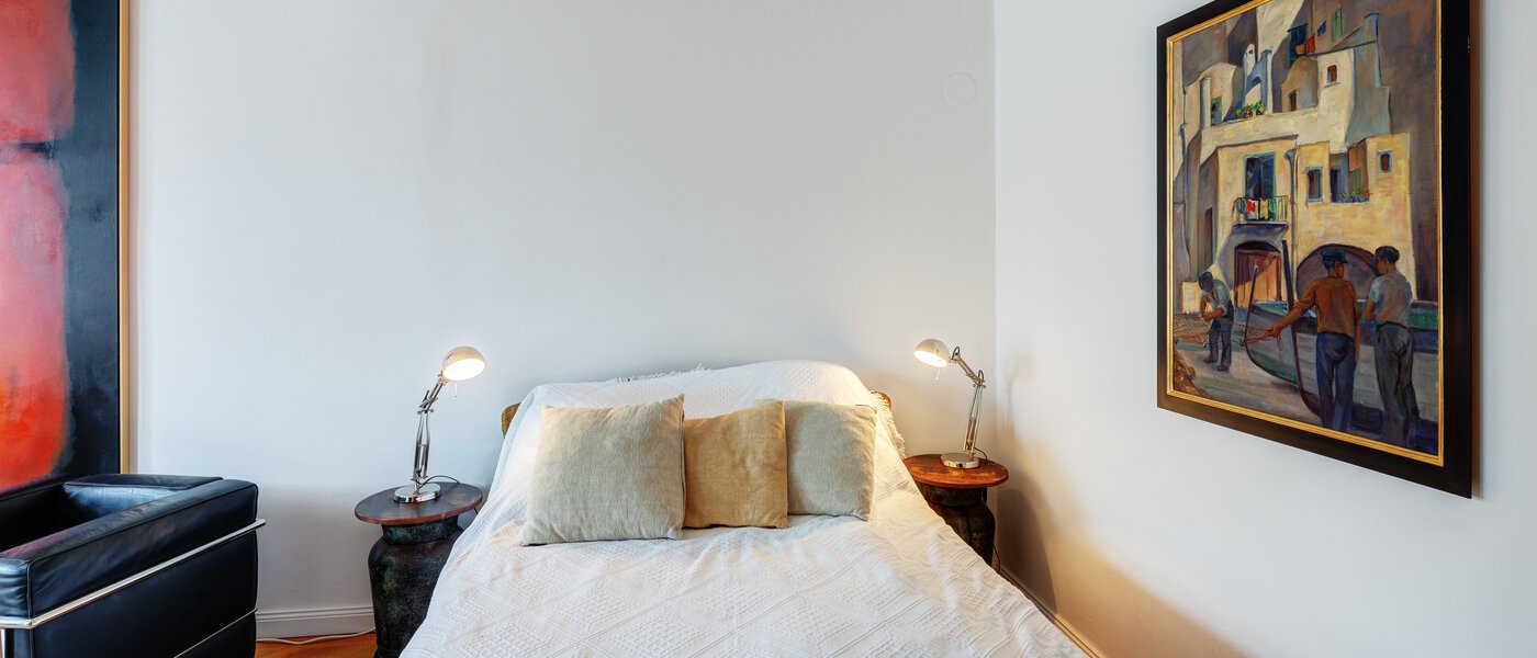 apartment München Ludwigsvorstadt 01 sleeping area 13815