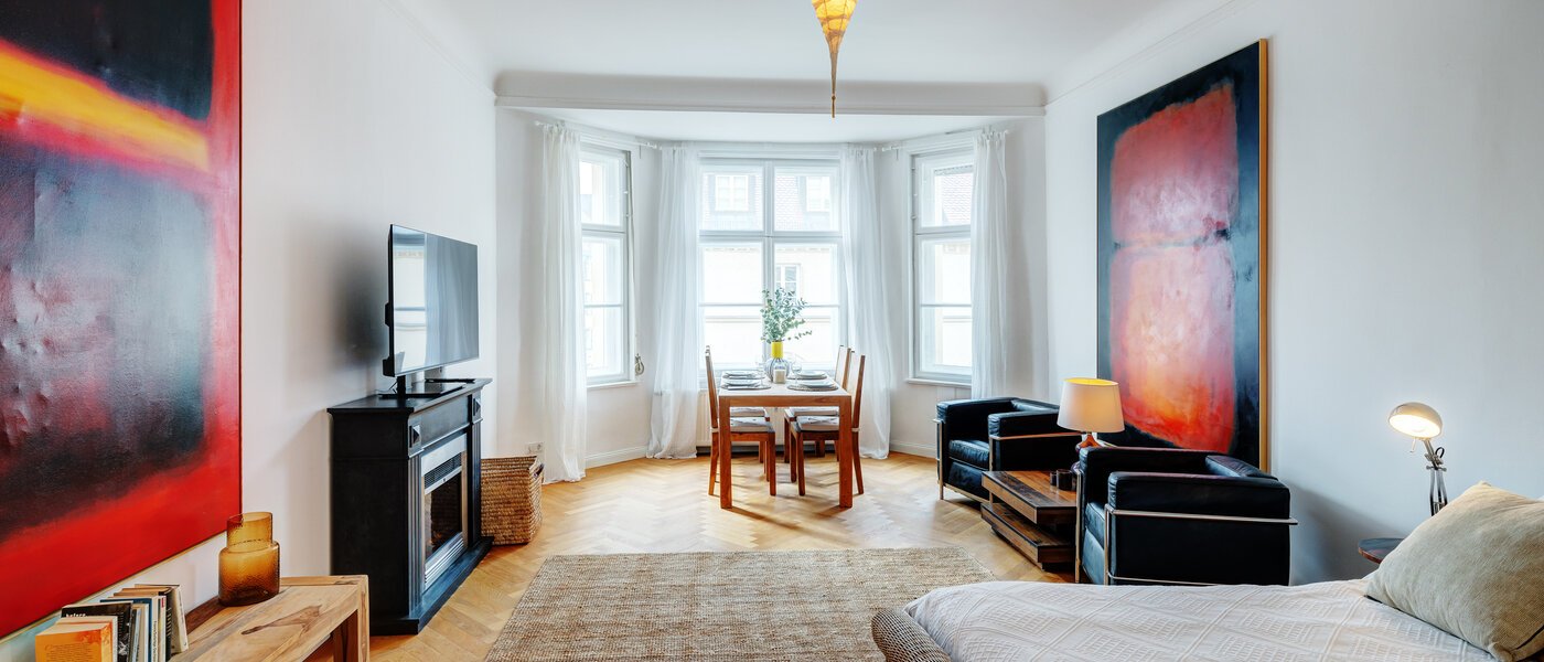 apartment München Ludwigsvorstadt 01 living area 13815
