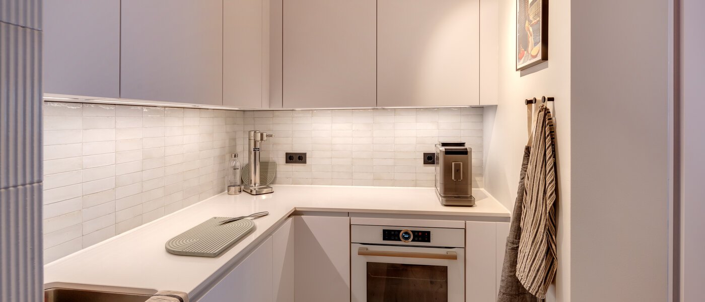 apartment München Dreimühlenviertel 02 kitchen 13821