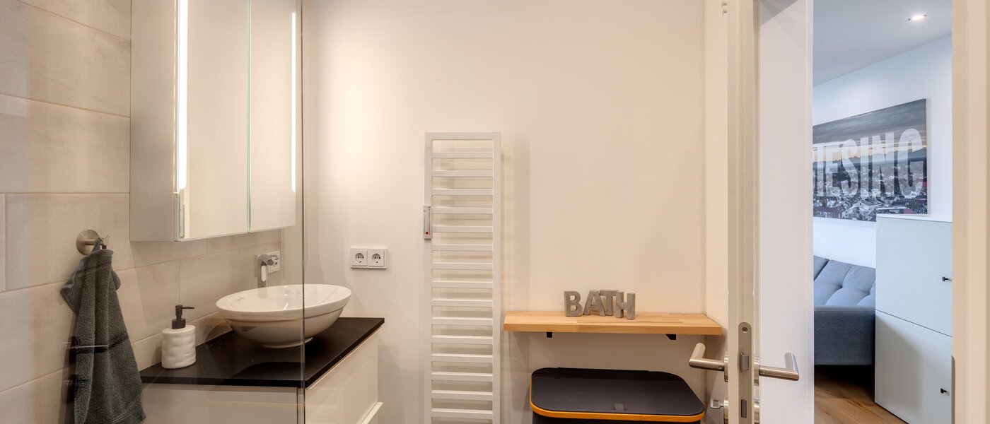 roof terrace apartment München Obergiesing 03 bathroom 13824