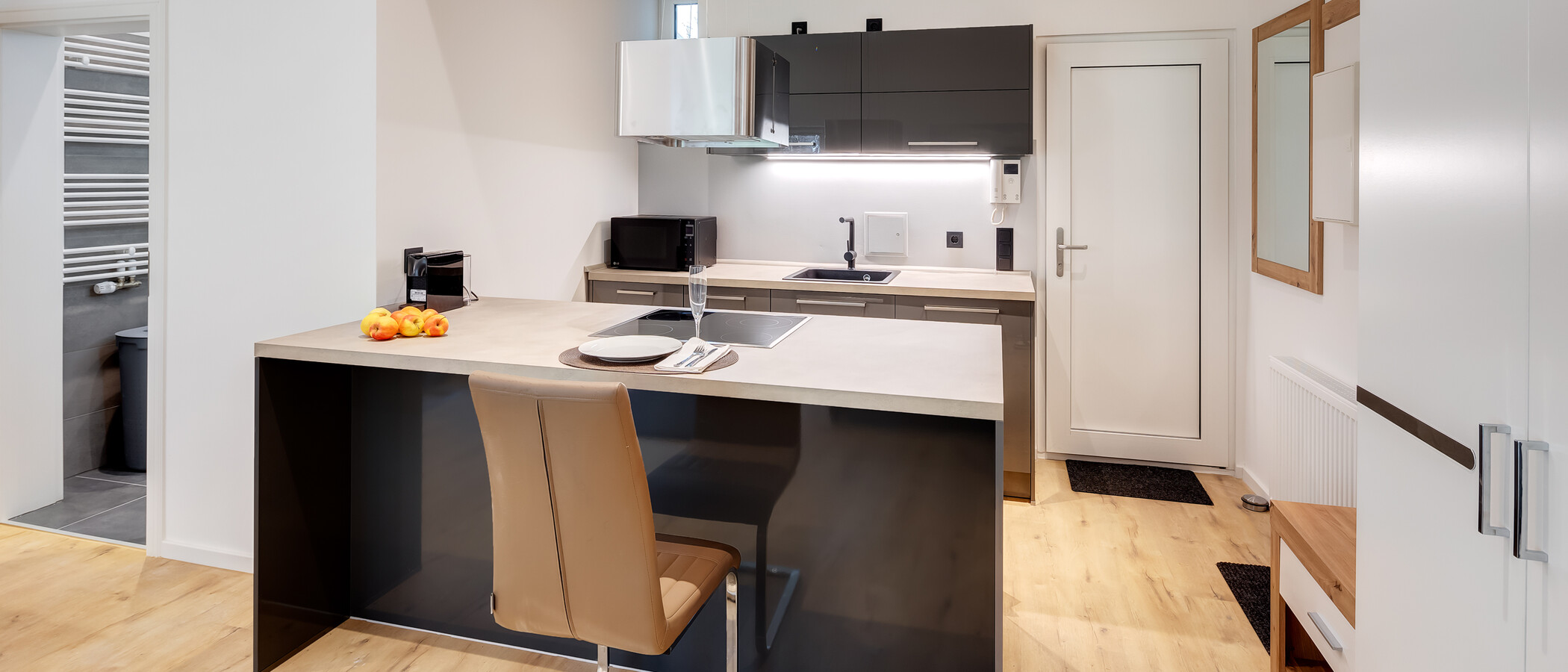 apartment München Glockenbachviertel 01 kitchen 13829