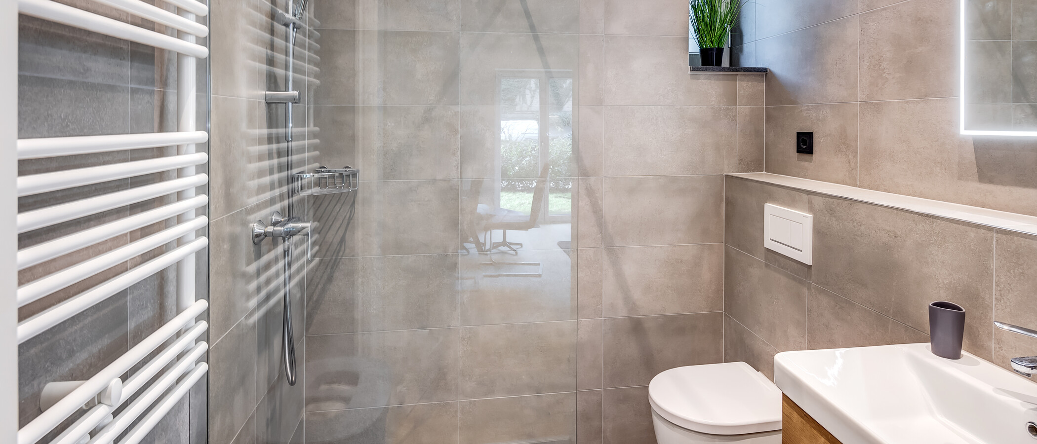 apartment München Glockenbachviertel 01 bathroom 13829