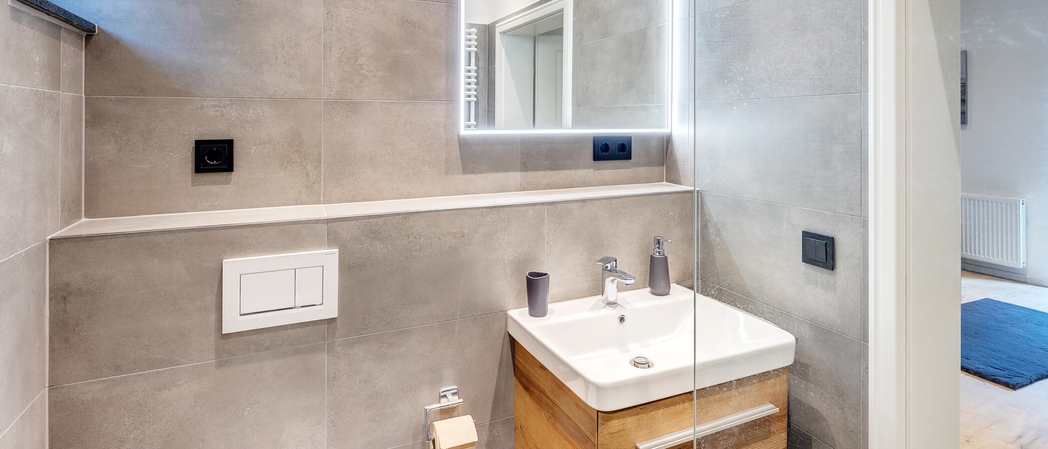 apartment München Glockenbachviertel 02 bathroom 13829