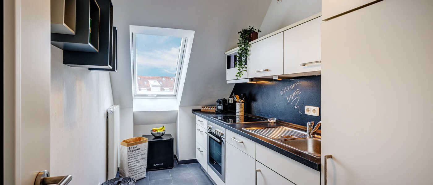 attic apartment München Schwabing (rechts der Leopoldstraße) 01 kitchen 13837