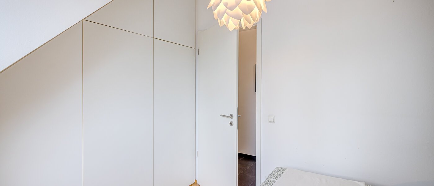 attic apartment München Schwabing (rechts der Leopoldstraße) 03 bedroom 13837