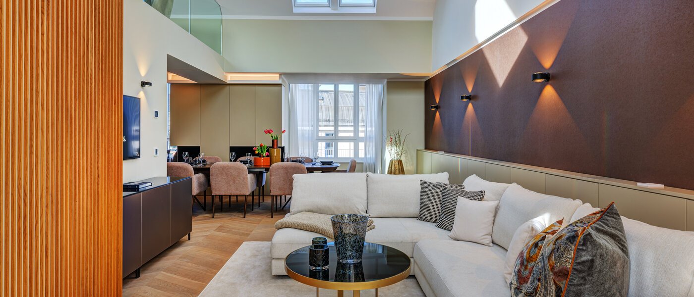 maisonette-gallery apartment München Altstadt 05 living area 13841