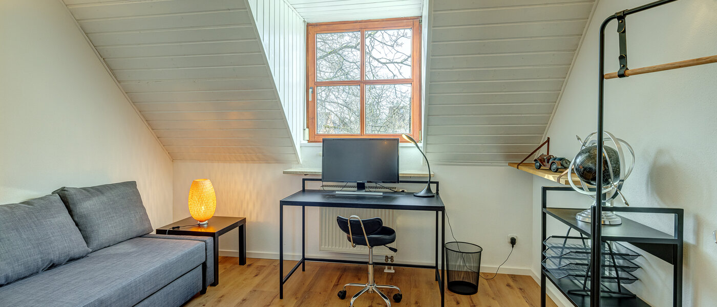 detached house München Trudering 01 Workspace/Guestroom 13845
