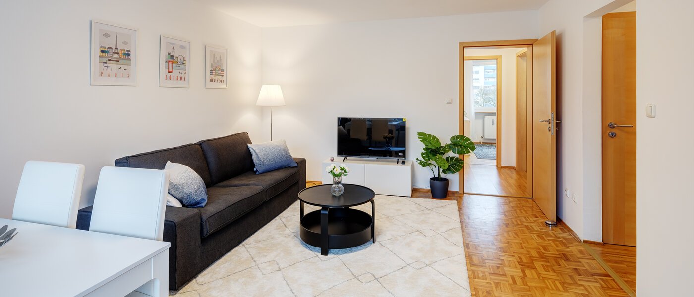 apartment München Forstenried 02 living room 13847
