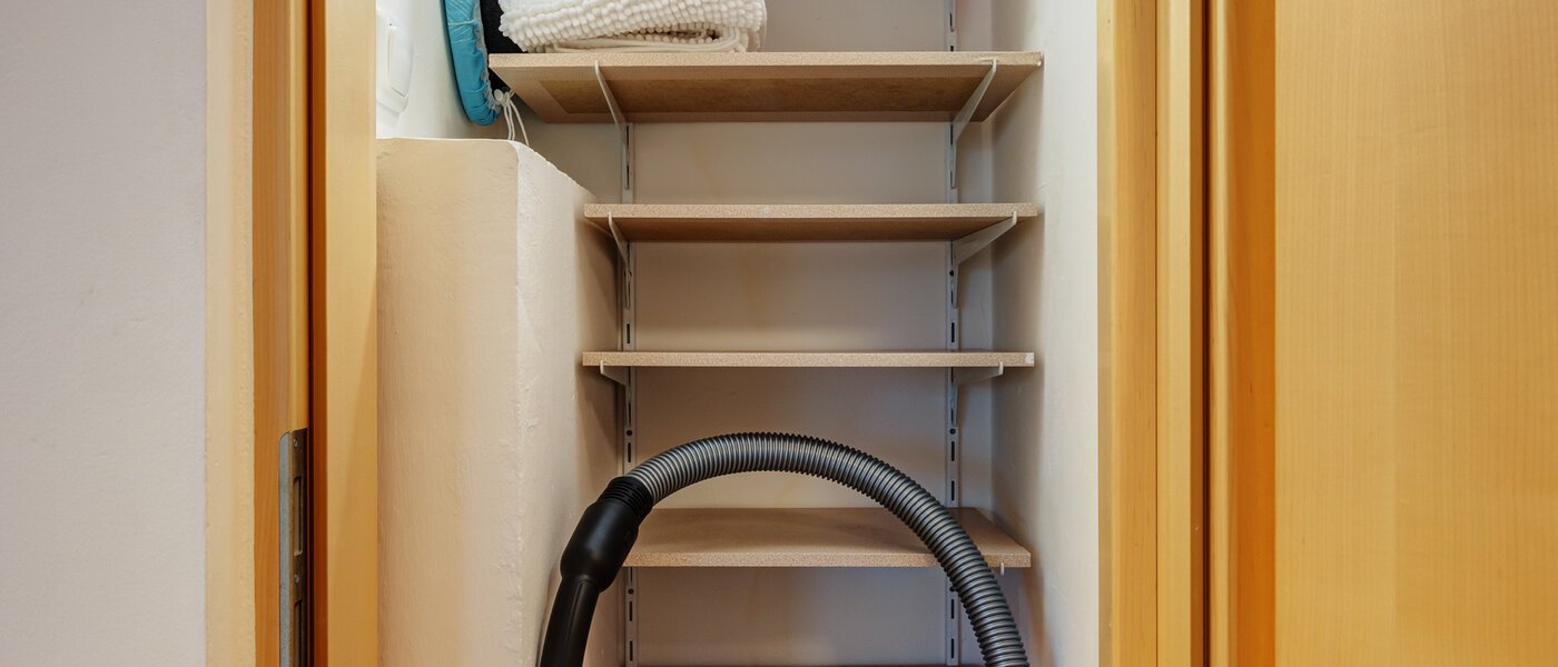 apartment München Forstenried 01 storage room 13847