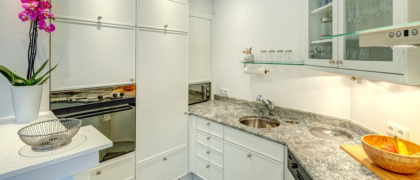 maisonette-gallery apartment München Bogenhausen 01 kitchen 13849