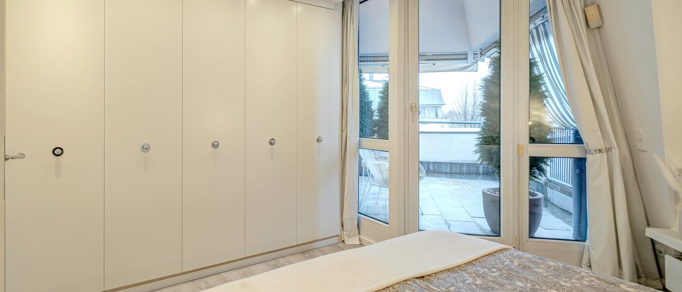 maisonette-gallery apartment München Bogenhausen 02 bedroom 13849