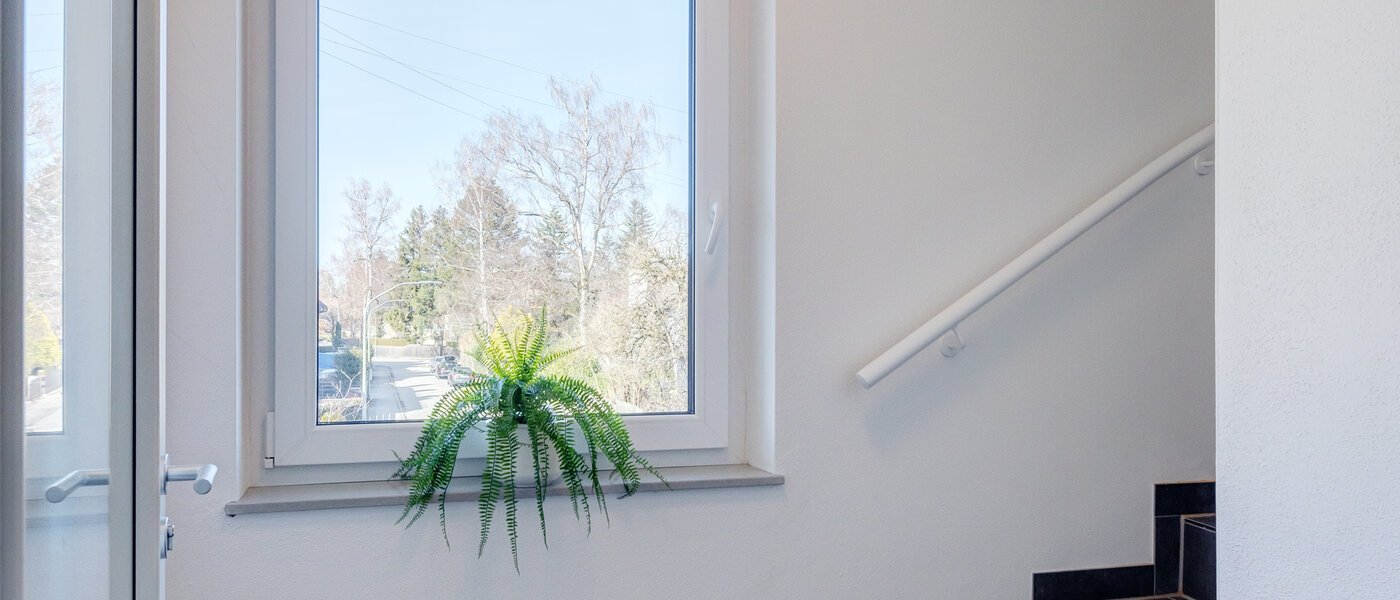 attic apartment München Waldtrudering 01 hall 13853