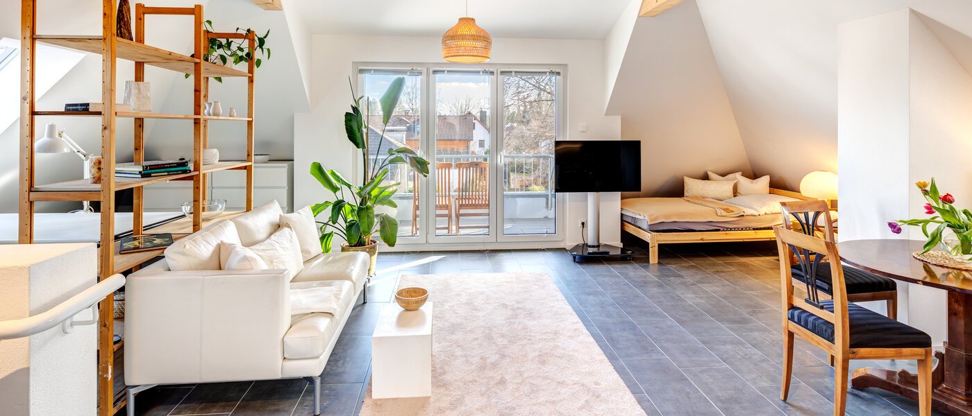 attic apartment München Waldtrudering 01 living area 13853
