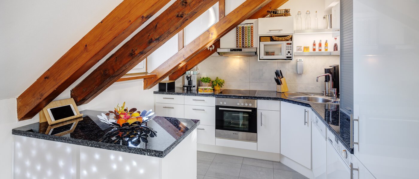 gallery apartment  Ottobrunn 01 kitchen 13854