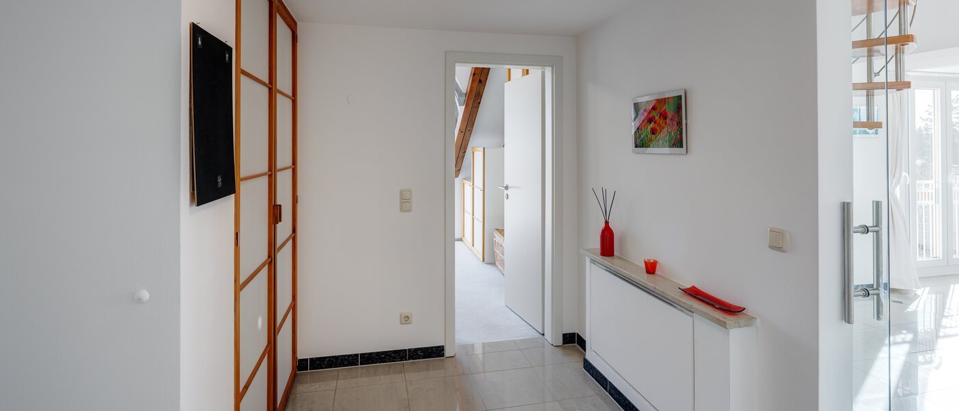 gallery apartment  Ottobrunn 03 hall 13854