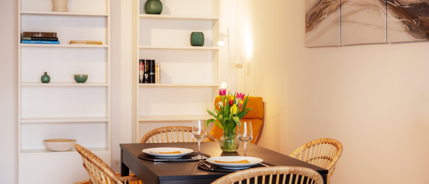 apartment München Neuhausen 03 kitchen 13855