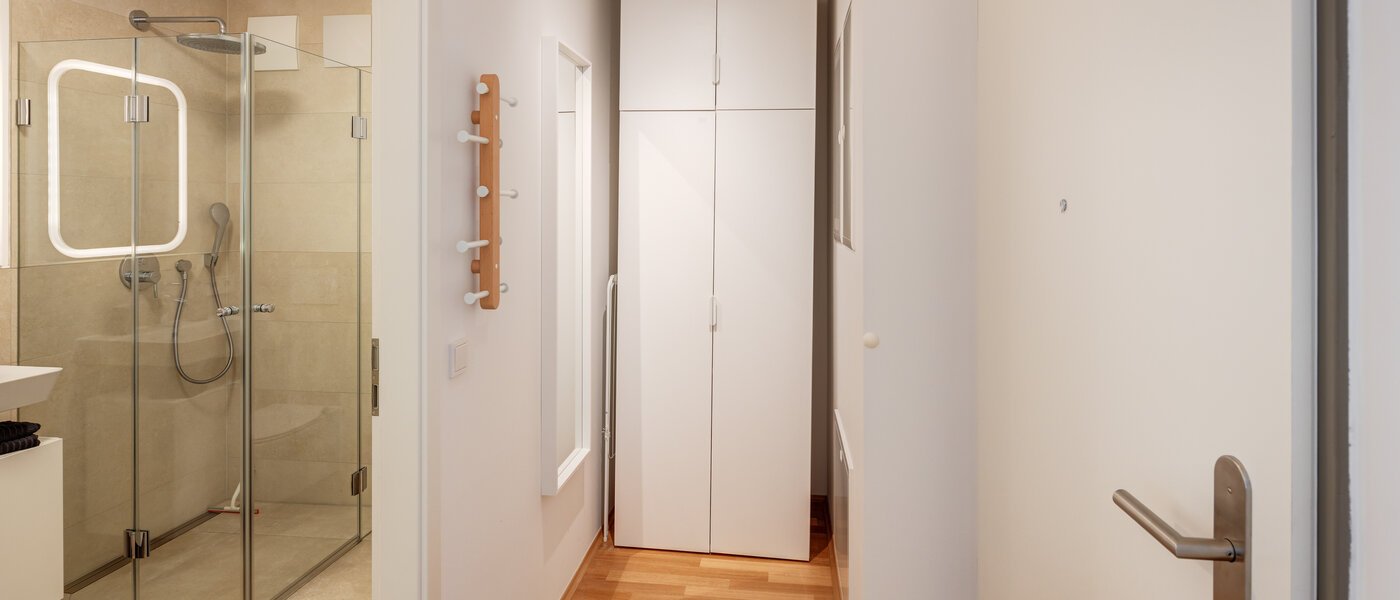 apartment München Neuhausen 02 hall 13855