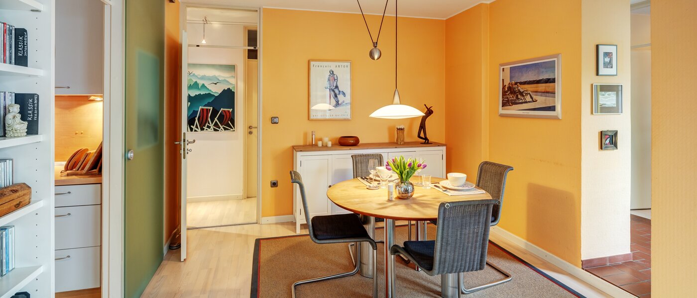 apartment Ottobrunn 01 dining area 13870