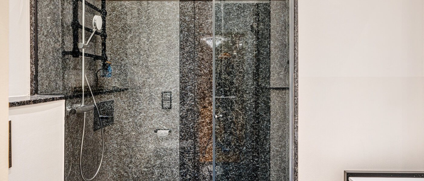 apartment München Au-Haidhausen 01 2. bathroom 13875