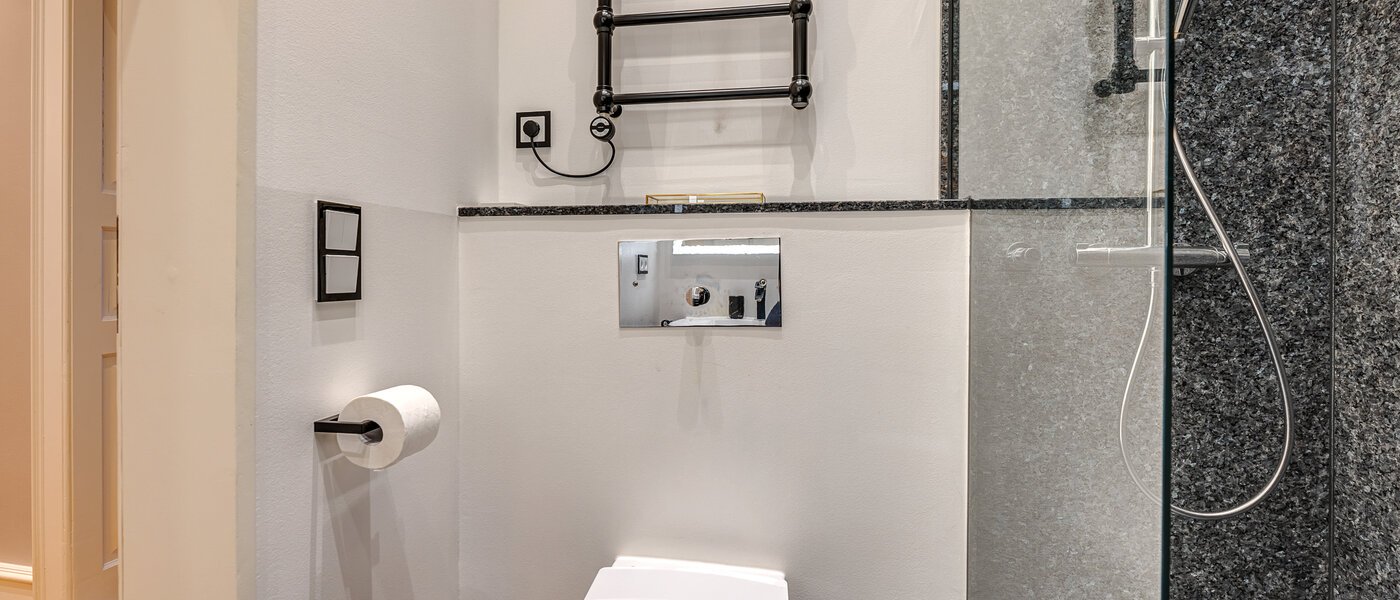 apartment München Au-Haidhausen 03 2. bathroom 13875