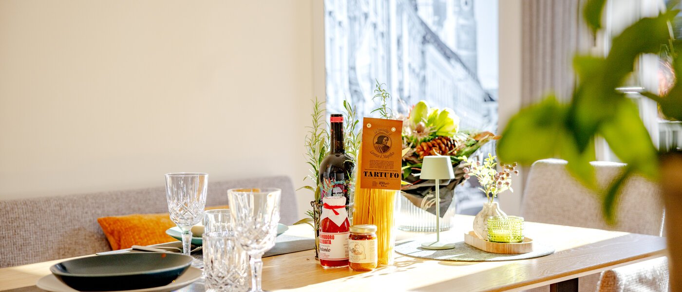 apartment München Schwanthalerhöhe 04 living area 13877