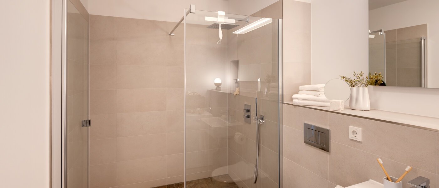 apartment München Haidhausen 02 bathroom 13880