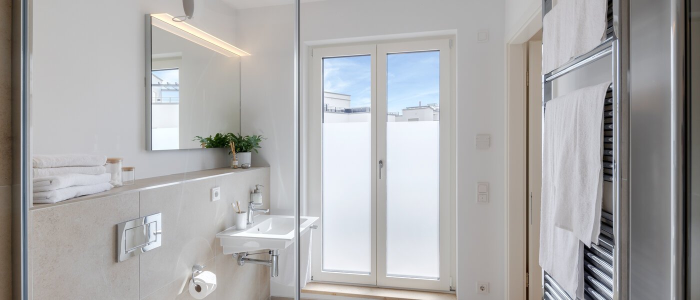 apartment München Haidhausen 01 bathroom 13881