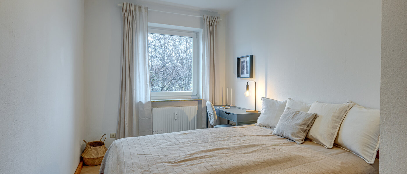 apartment München Berg am Laim 01 2. bedroom 13885