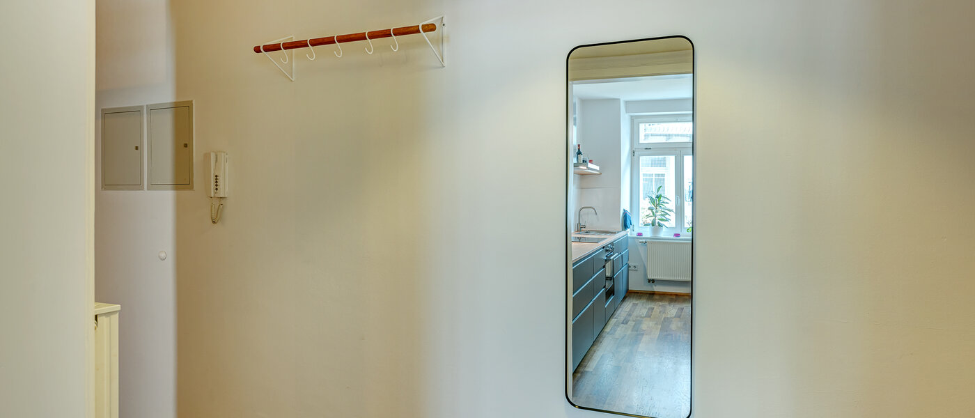 apartment München Glockenbachviertel 02 hall 13888