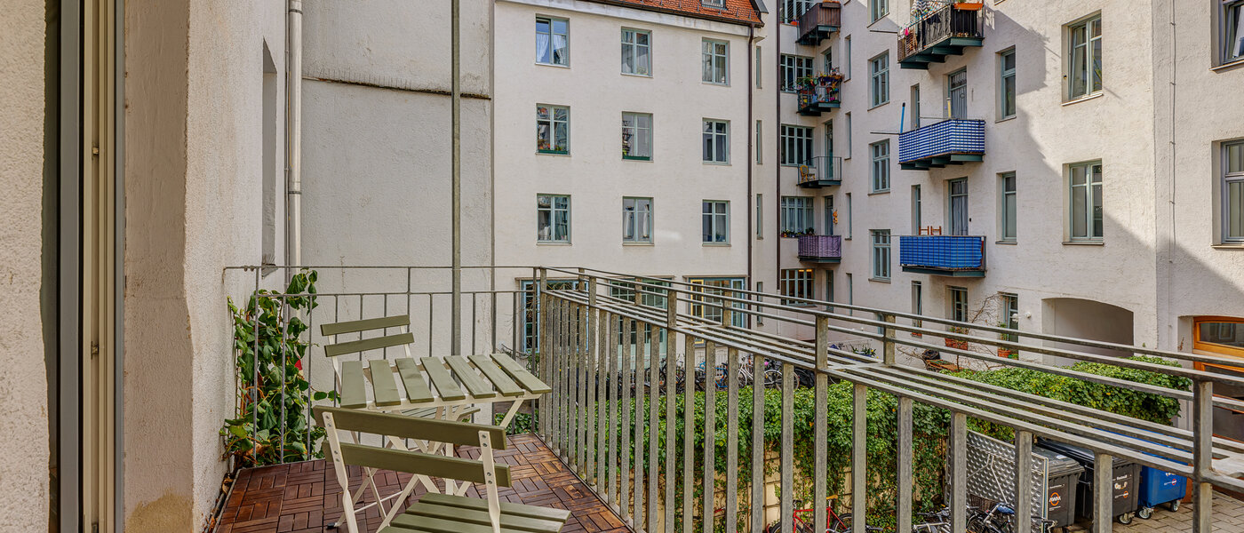 apartment München Glockenbachviertel 03 balcony 13888